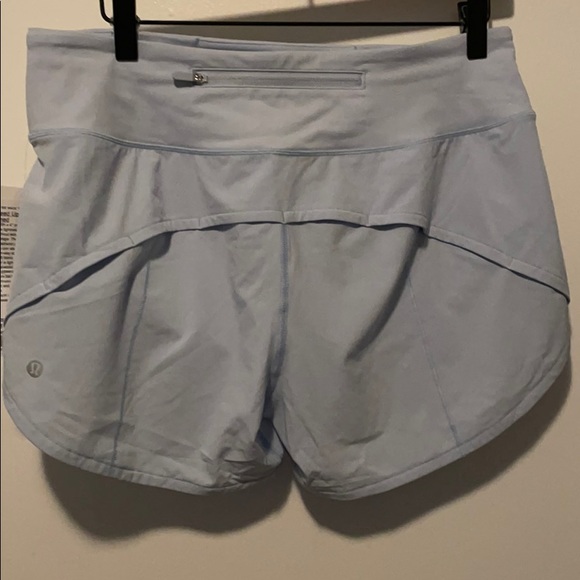 Lululemon speed up shorts NWT size 8 - Picture 3 of 4